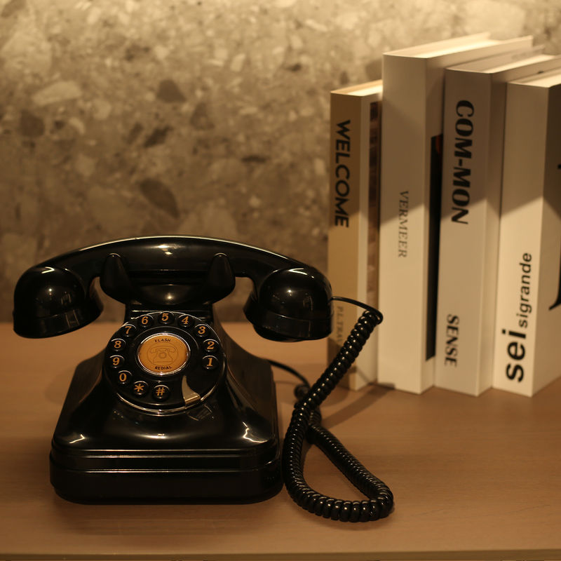 Chargement du livre d'invité audio de mariage téléphone noir pour garder des souvenirs